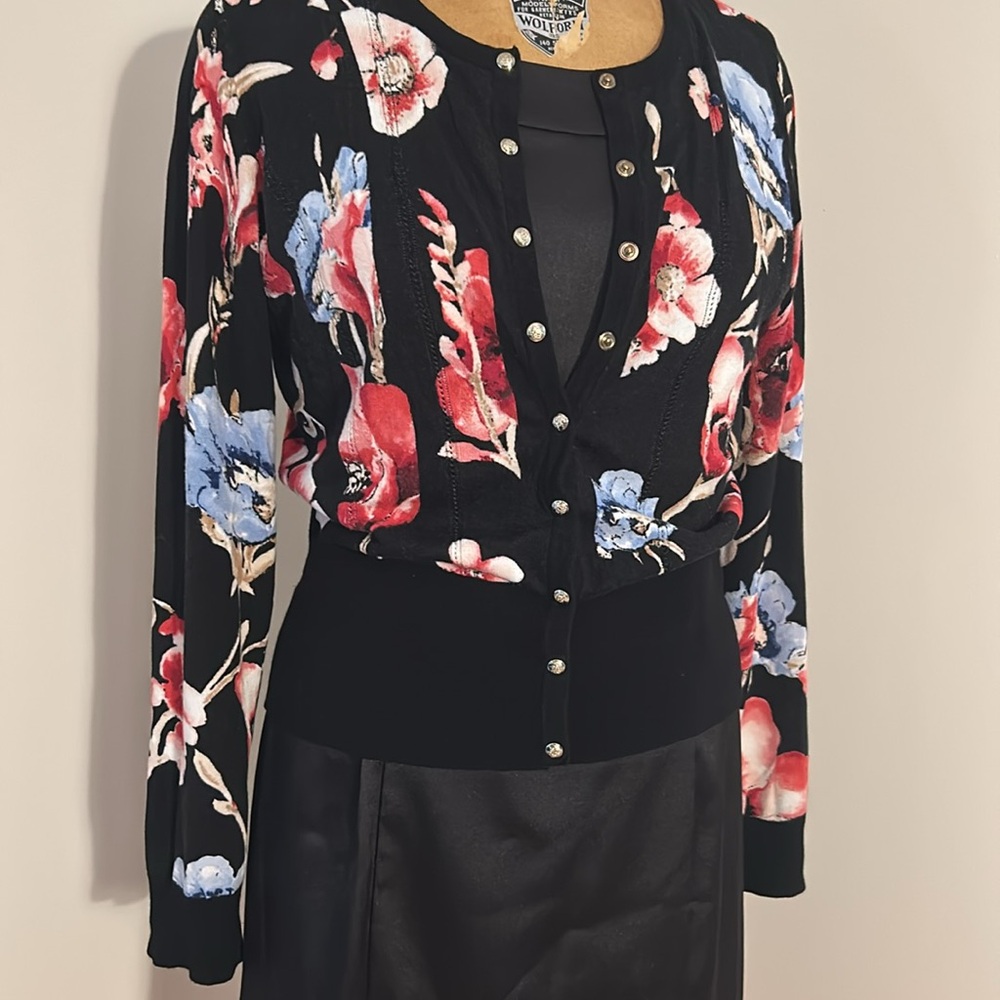 White House Black Market Black Floral Cardigan - Picture 2 of 7